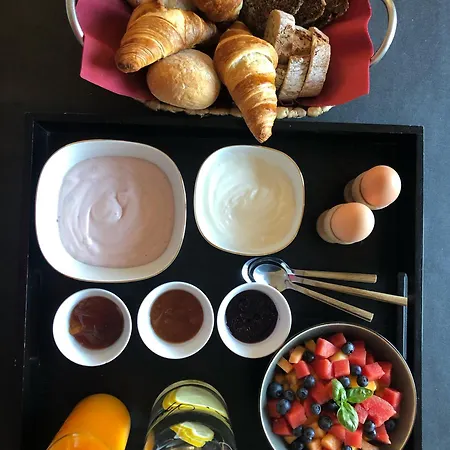 Bed & Breakfast Maison Blanche Ghent